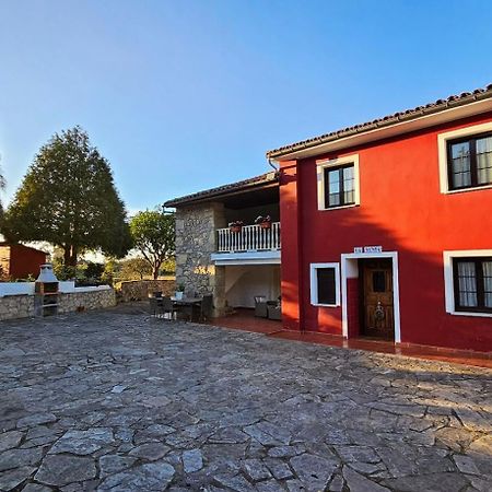 Вілла Casa La Venta De Pedro Рібадеселья Екстер'єр фото